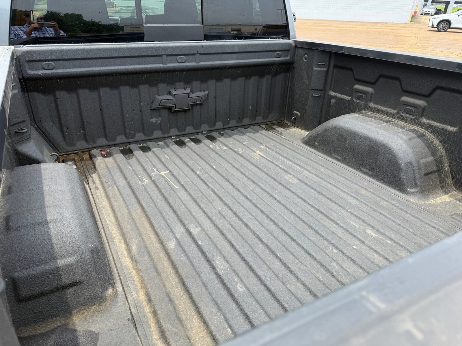 Used 2022 Chevrolet Silverado 1500 LTZ w/ LTZ Premium Package AWD/4WD image 17