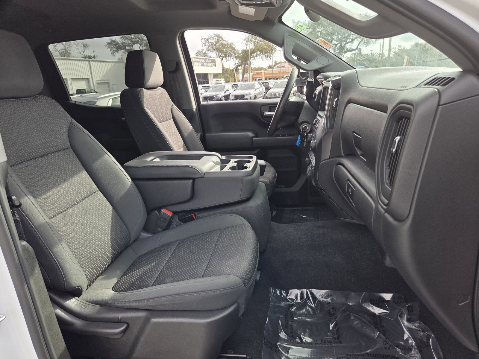 Used 2020 Chevrolet Silverado 1500 Custom w/ Custom Max Trailering Package image 16