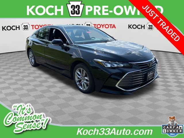 Used 2021 Toyota Avalon XLE w/ Moonroof Package AWD/4WD image 1
