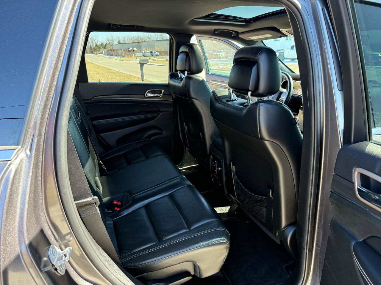 Used 2015 Jeep Grand Cherokee Limited image 20