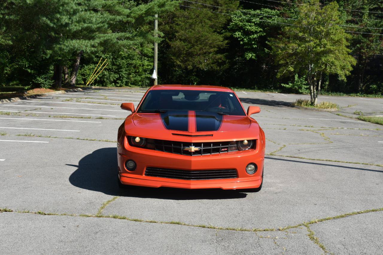 Used 2010 Chevrolet Camaro SS w/ RS Package RWD image 11