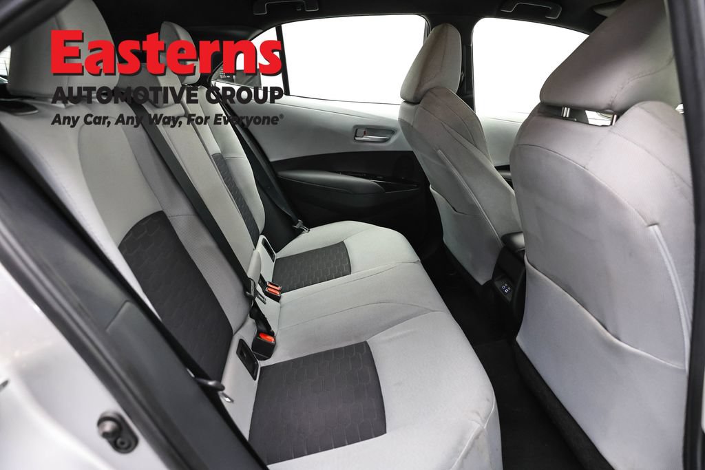 Used 2024 Toyota Corolla SE w/ SE Package FWD image 22