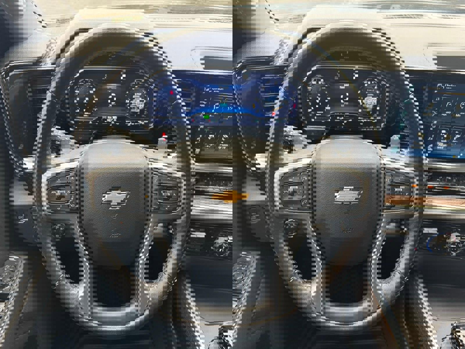 Certified 2022 Chevrolet Silverado 1500 LT w/ Safety Package image 7