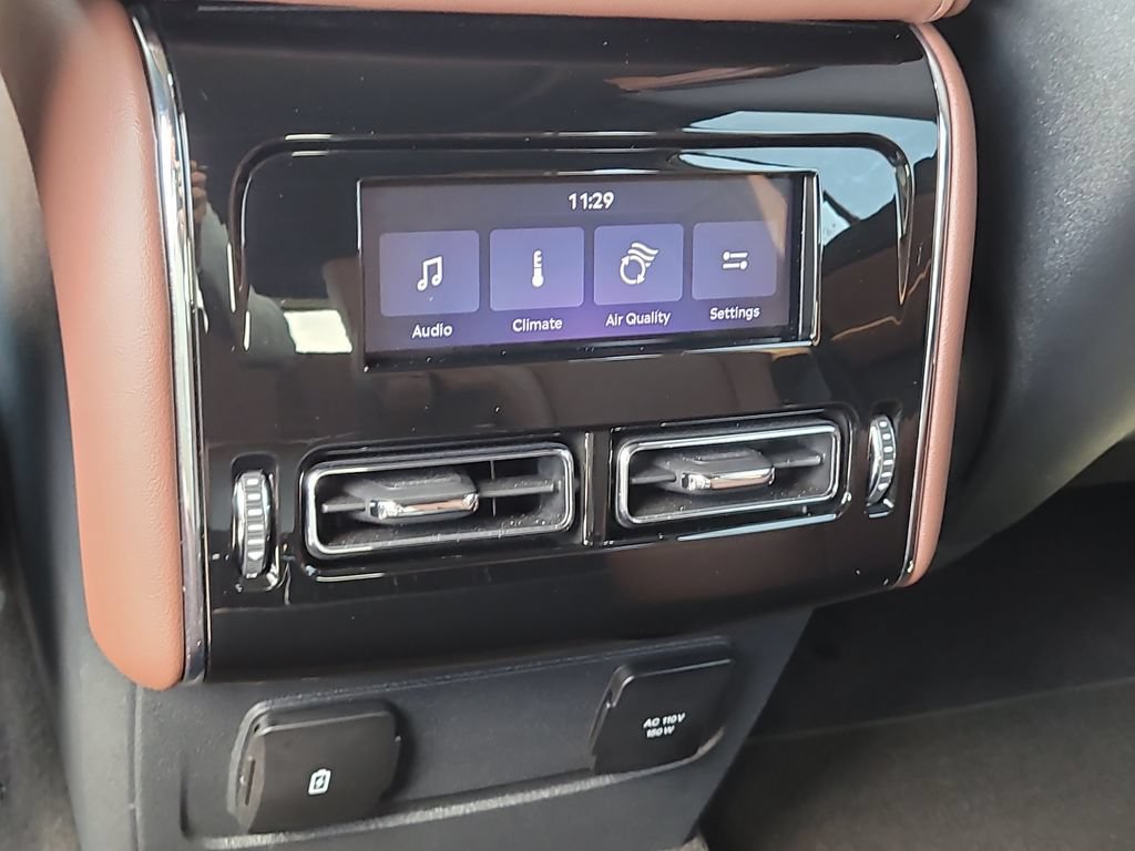 Used 2025 Lincoln Aviator Reserve w/ Jet Appearance Package RWD image 15