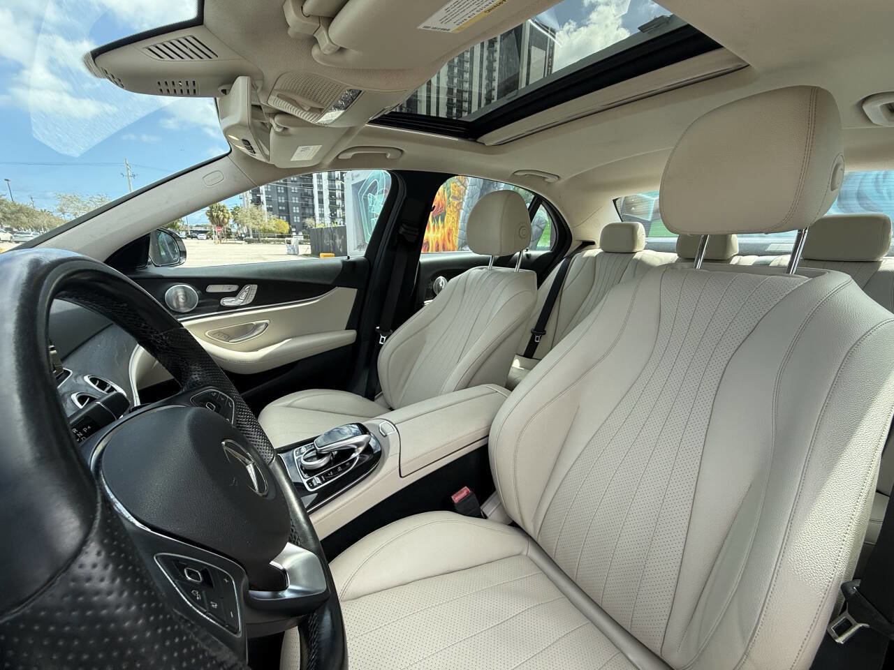 Used 2017 Mercedes-Benz E 300 4MATIC image 24