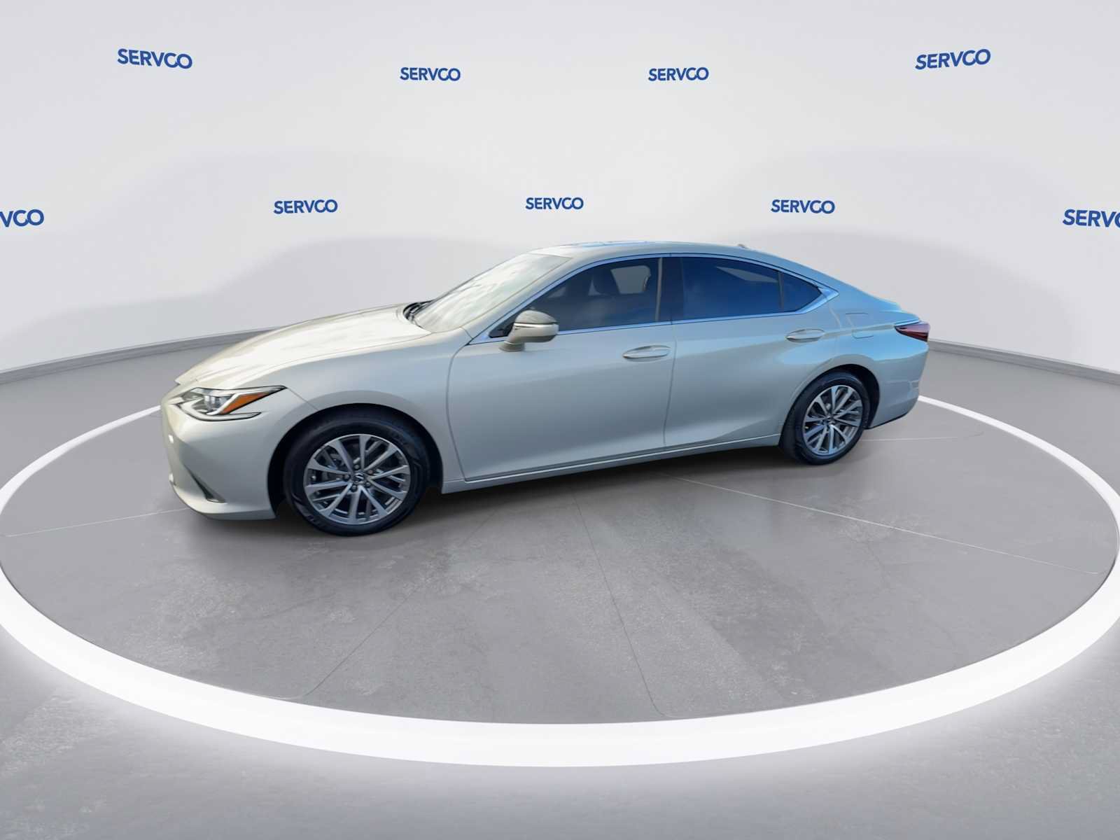 Used 2022 Lexus ES 350 w/ Premium Package FWD image 4