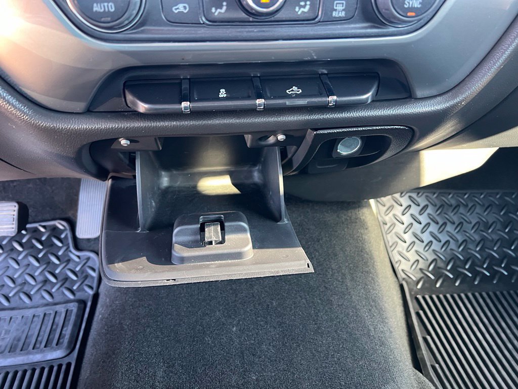 Used 2014 Chevrolet Silverado 1500 LT w/ All Star Edition AWD/4WD image 29