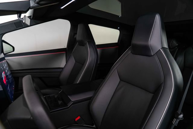 Used 2025 Tesla Cybertruck AWD Crew Cab image 19