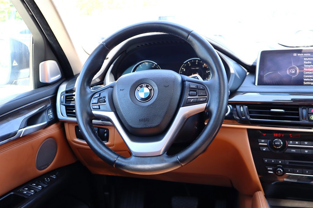 Used 2015 BMW X6 xDrive50i AWD/4WD image 15