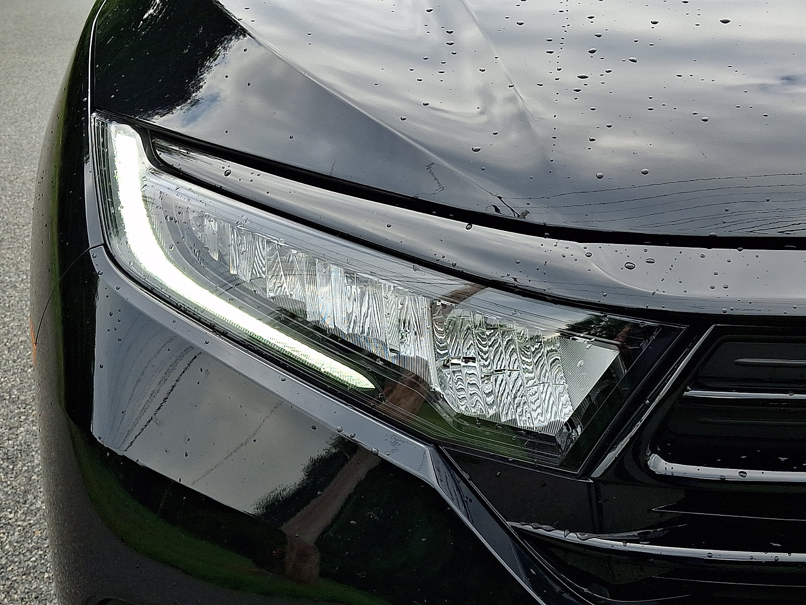 Used 2024 Honda Odyssey Sport image 9