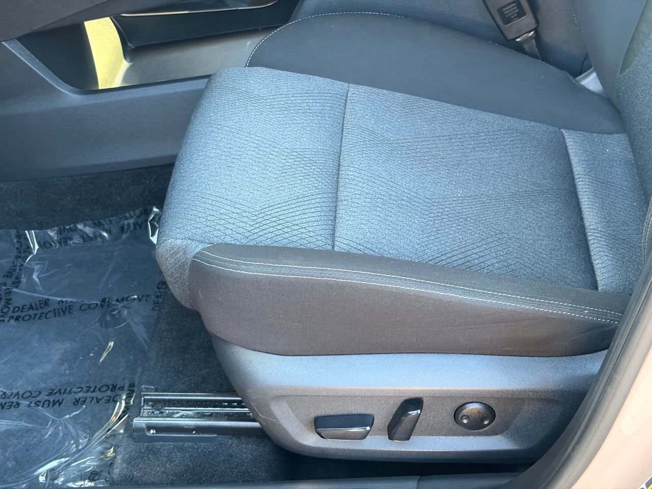 Certified 2025 Nissan Rogue SV AWD/4WD image 21