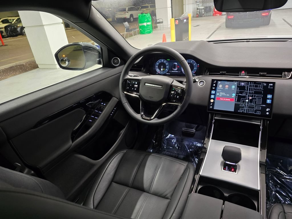 Used 2025 Land Rover Range Rover Evoque S AWD/4WD image 36