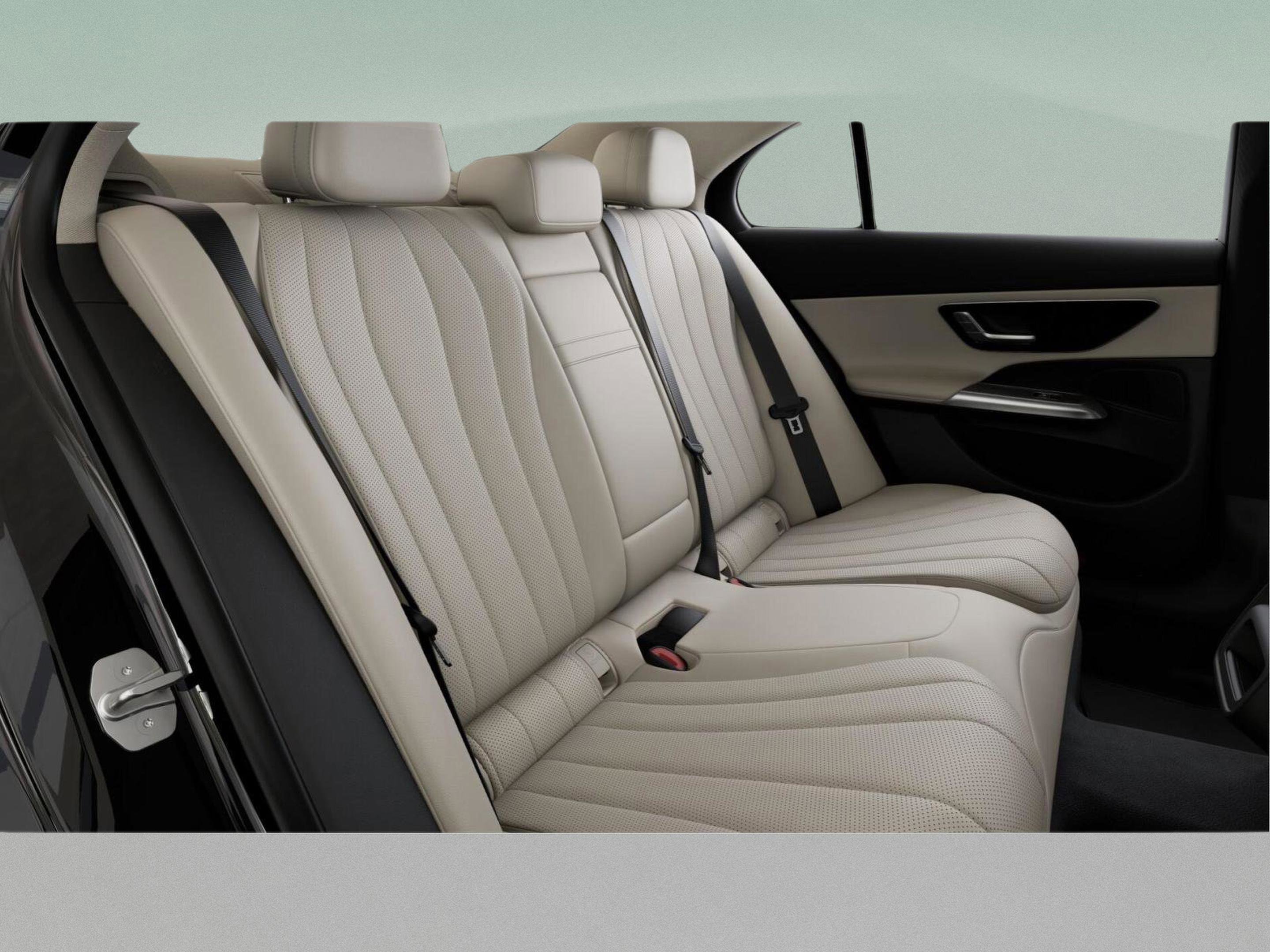 Certified 2025 Mercedes-Benz E 350 Sedan image 43