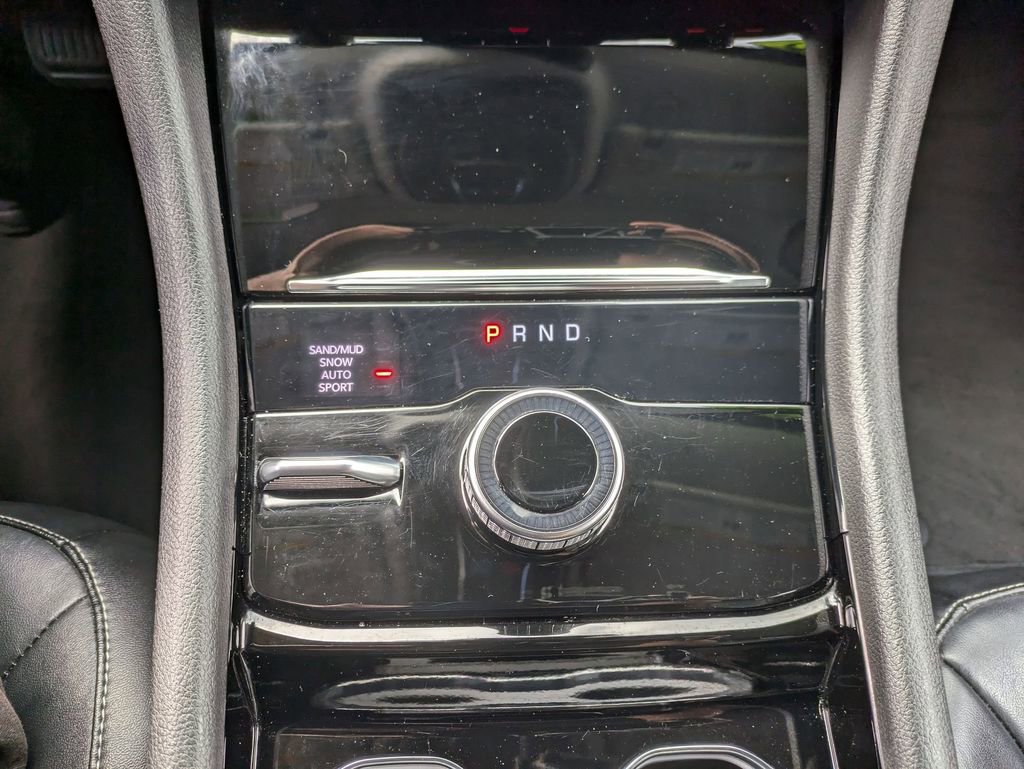 Used 2022 Jeep Grand Cherokee L Limited image 18