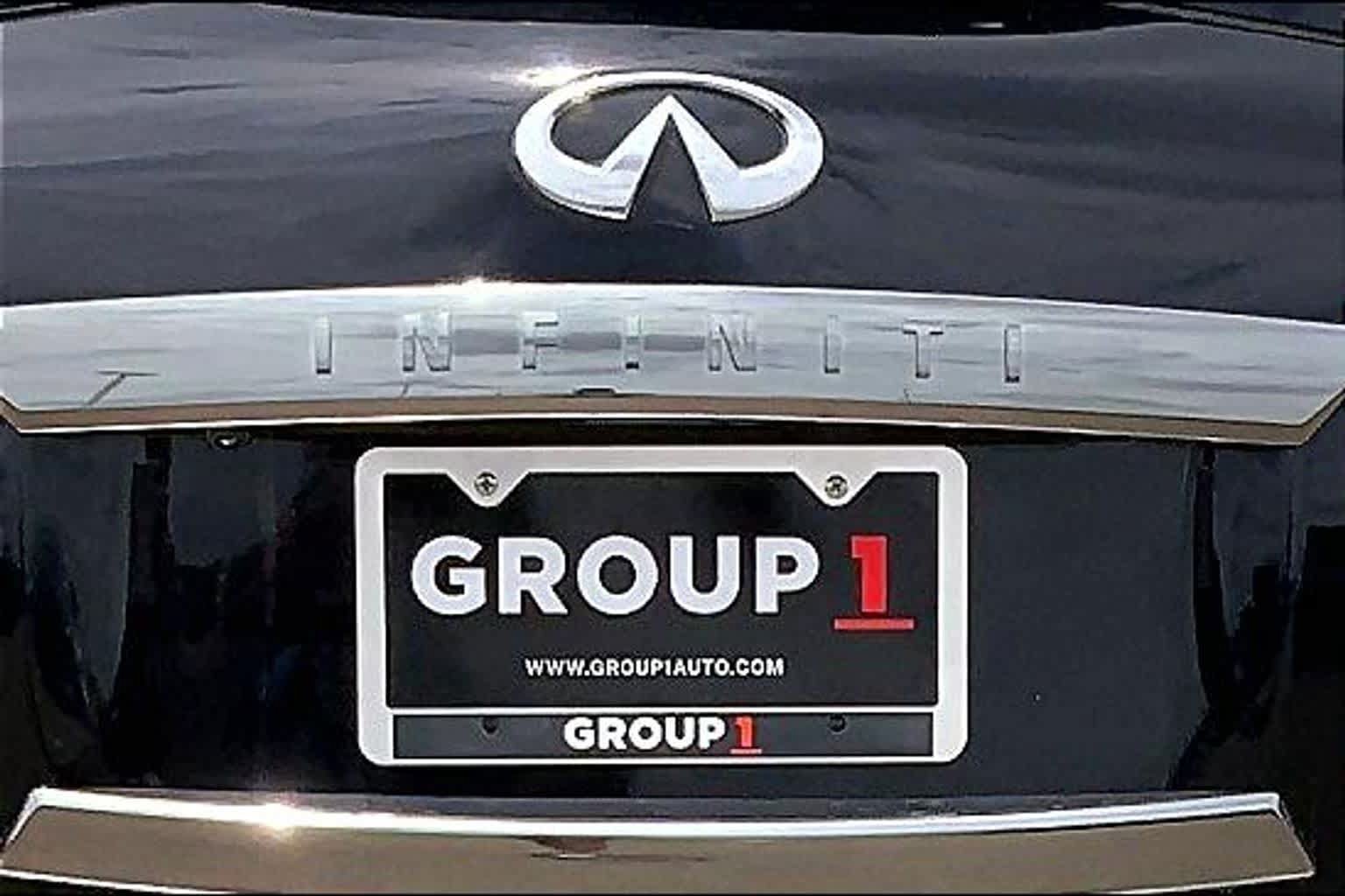 Used 2015 INFINITI QX80 4WD w/ Limited Package image 31