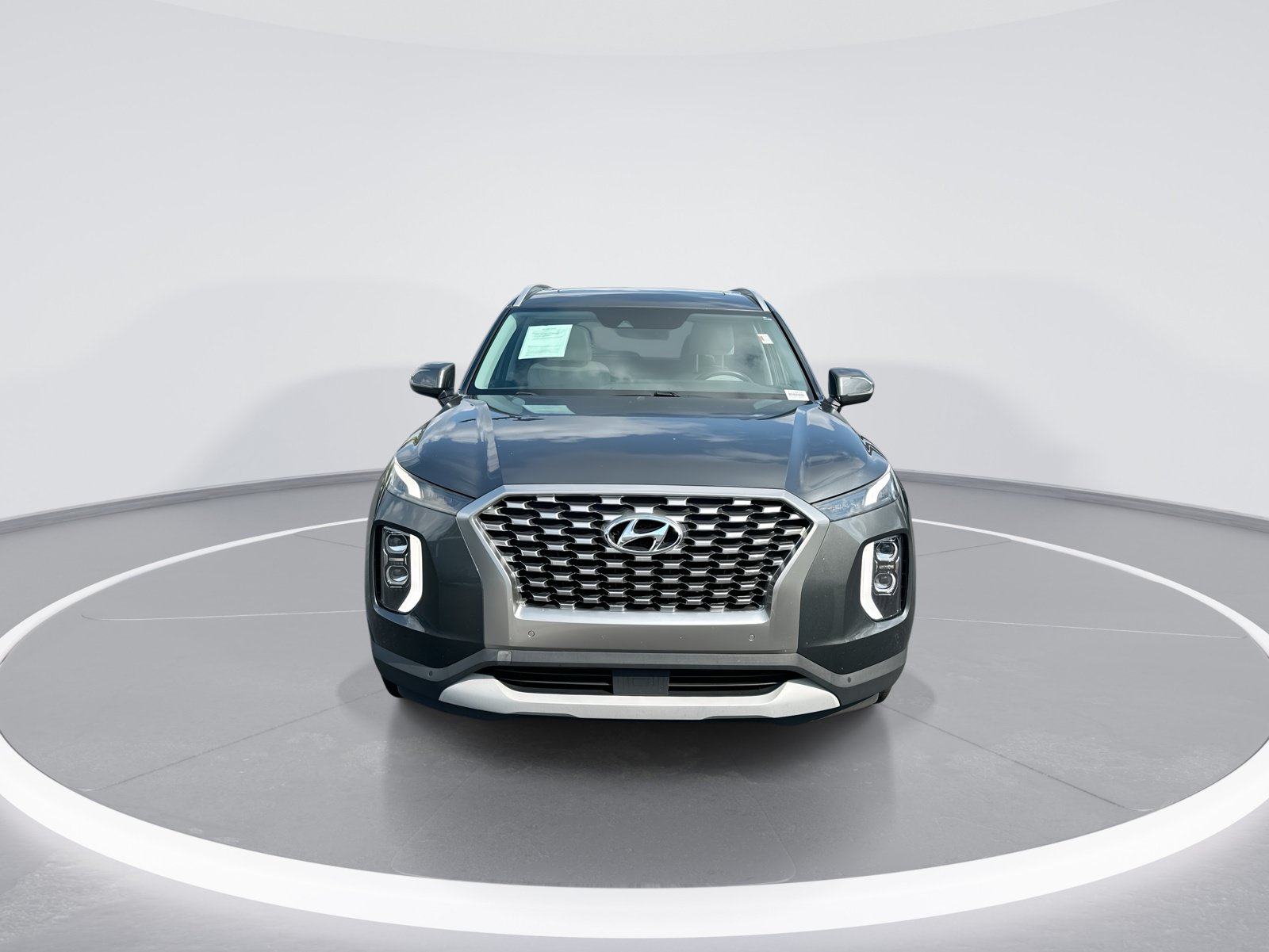 Used 2021 Hyundai Palisade SEL w/ Premium Package FWD image 3
