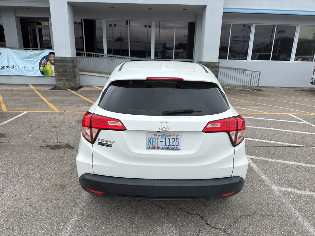 Used 2017 Honda HR-V EX image 14