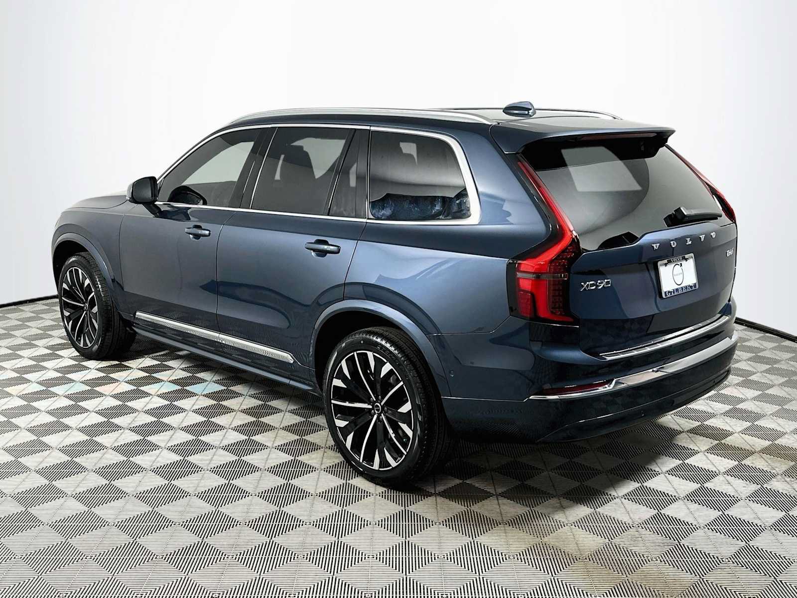 New 2027 Volvo XC90 B6 Plus AWD/4WD image 5