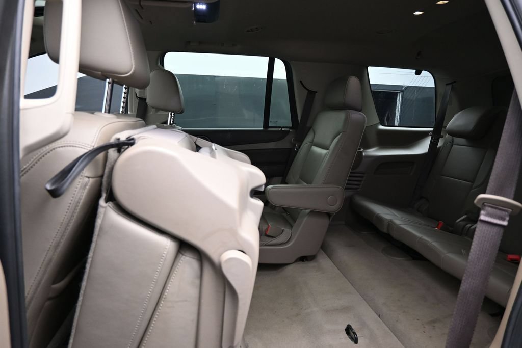 Used 2020 Chevrolet Tahoe LT AWD/4WD image 32