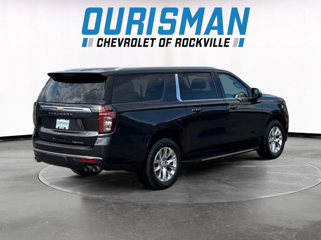 Used 2022 Chevrolet Suburban Premier AWD/4WD image 6