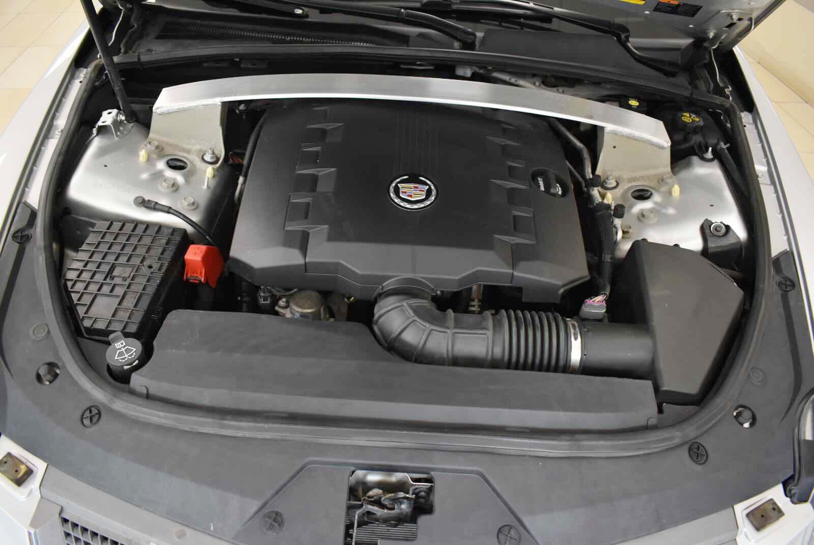 Used 2010 Cadillac CTS Luxury AWD/4WD image 25