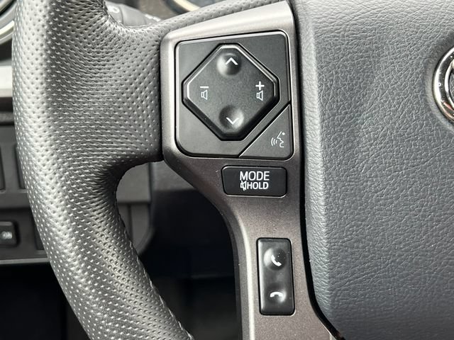 Used 2023 Toyota Tacoma TRD Off-Road w/ TRD Premium Off Road Package AWD/4WD image 31