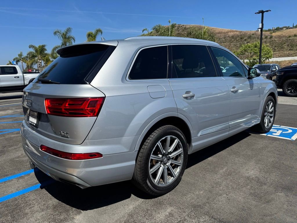 Used 2018 Audi Q7 3.0T Premium Plus w/ Premium Plus Package image 5