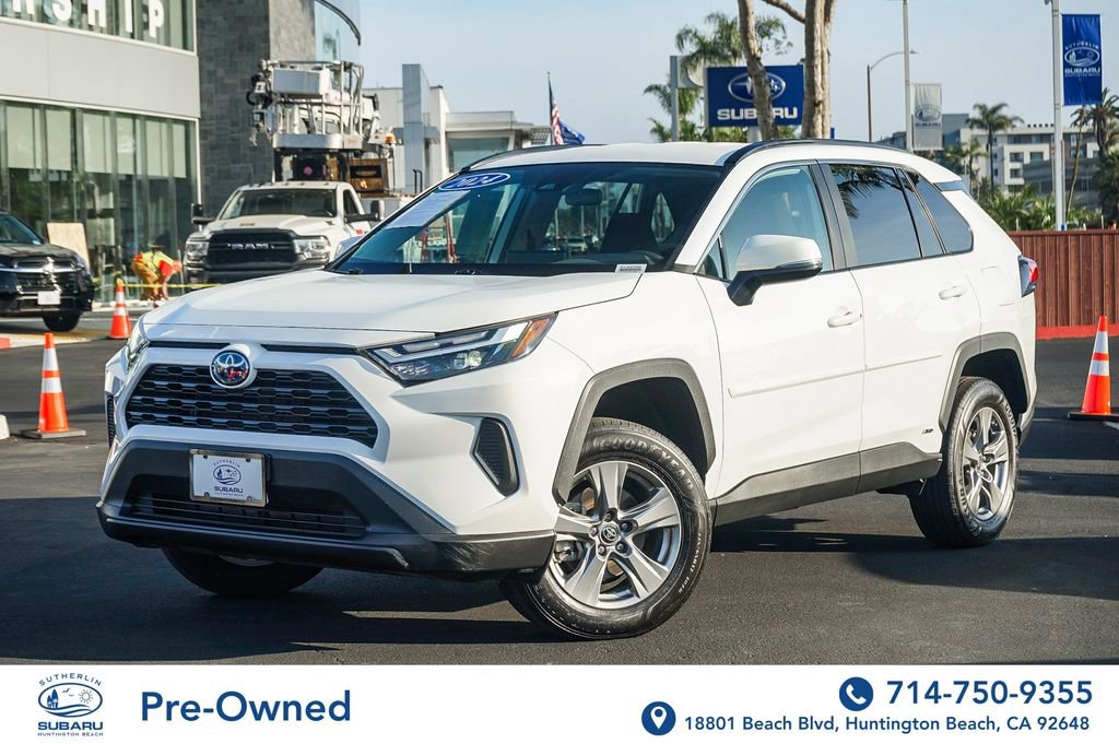 Used 2024 Toyota RAV4 LE AWD/4WD image 1