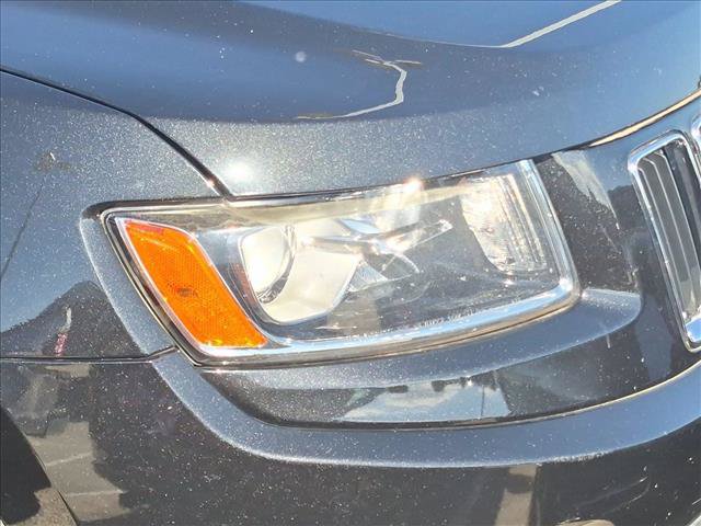 Used 2016 Jeep Grand Cherokee Limited AWD/4WD image 4