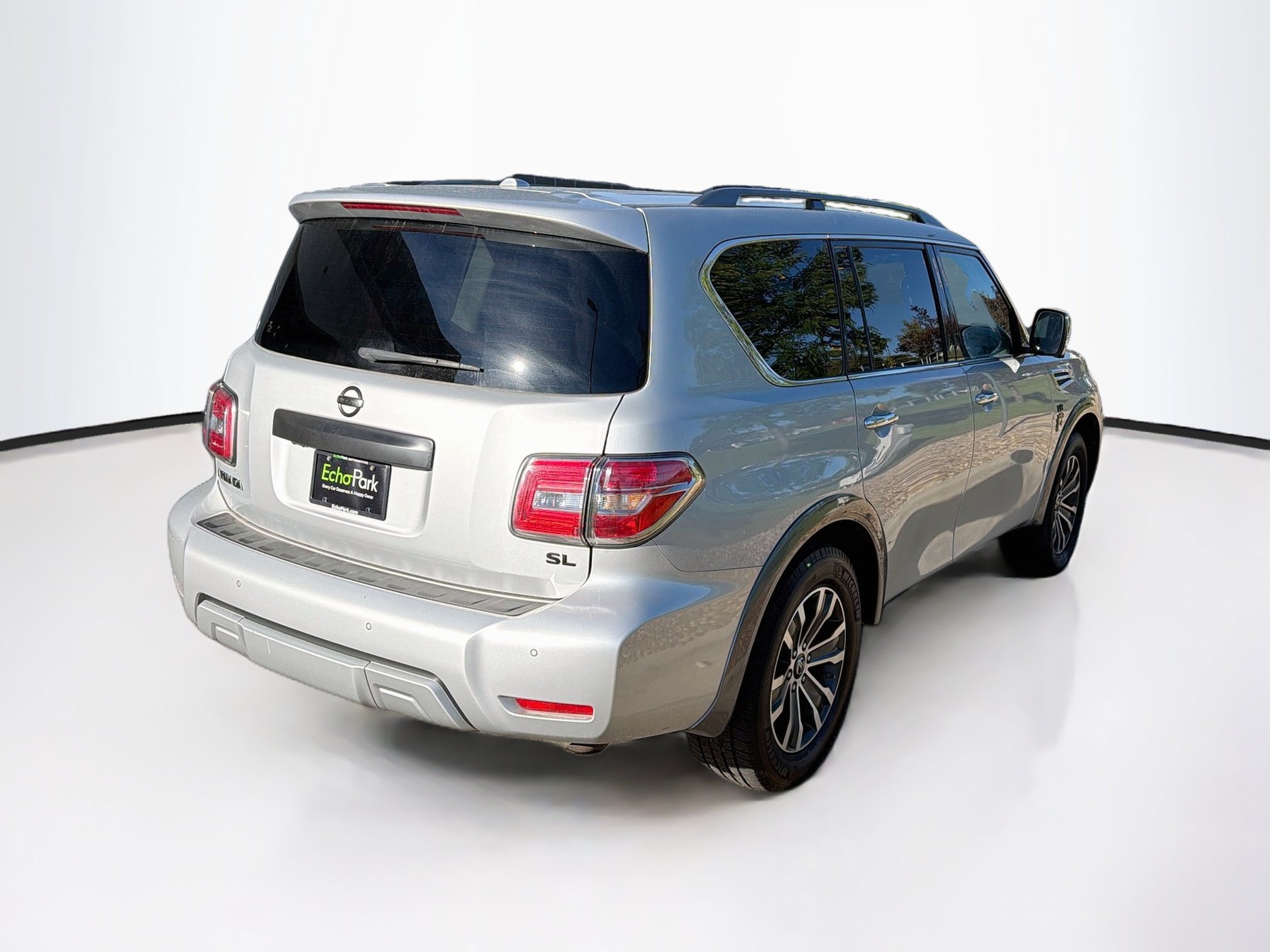 Used 2018 Nissan Armada SL w/ Moonroof Package AWD/4WD image 9