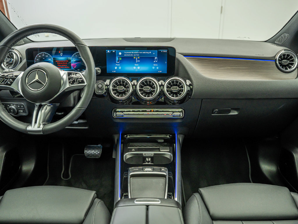 Certified 2026 Mercedes-Benz GLA 250 4MATIC image 39