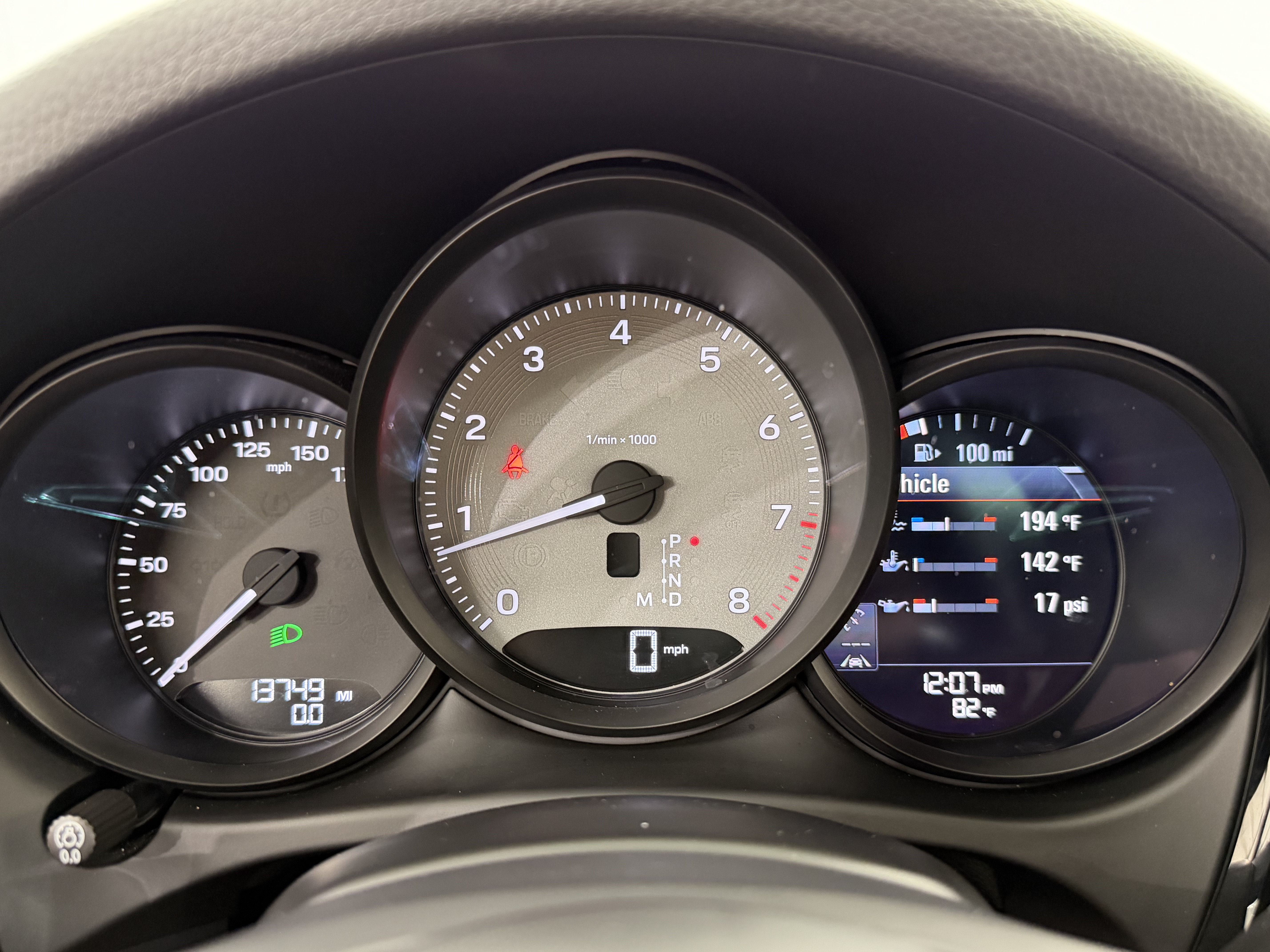Certified 2023 Porsche Macan S AWD/4WD image 52