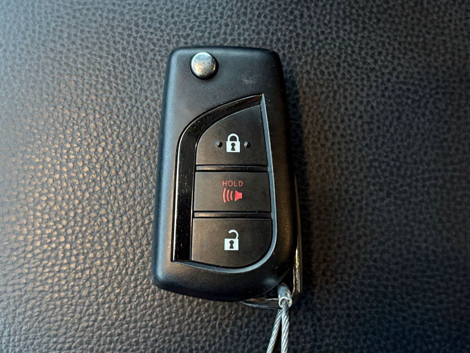 Used 2025 Toyota RAV4 LE image 22