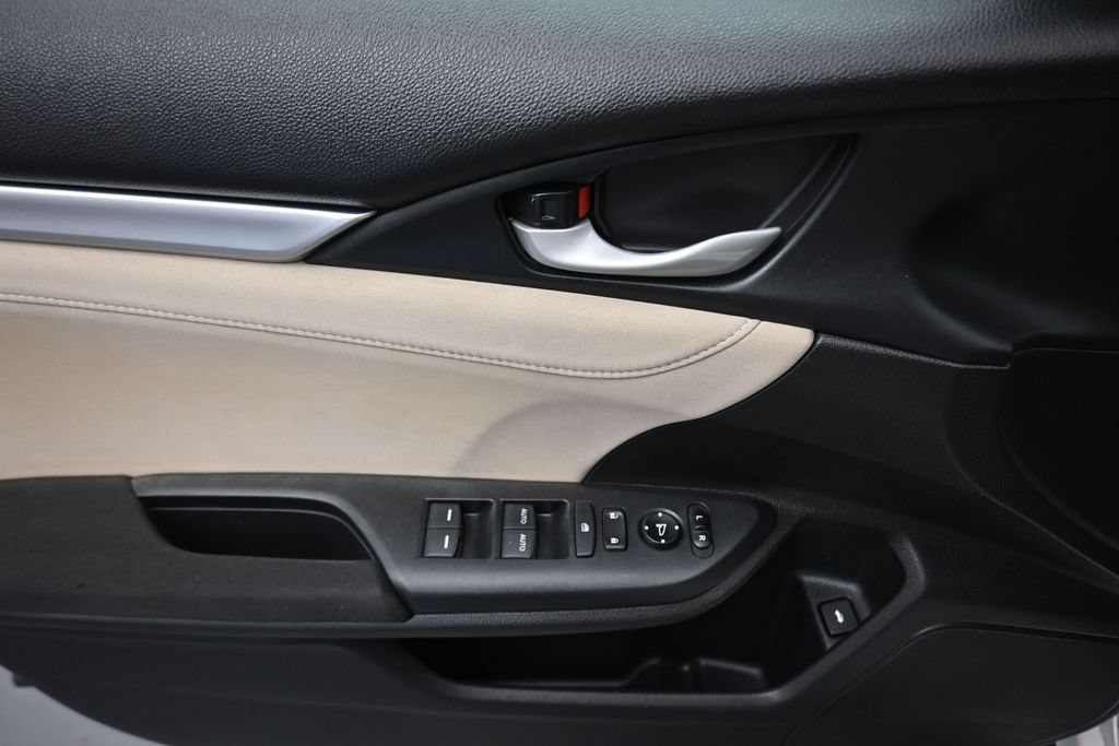 Used 2016 Honda Civic EX-T image 10