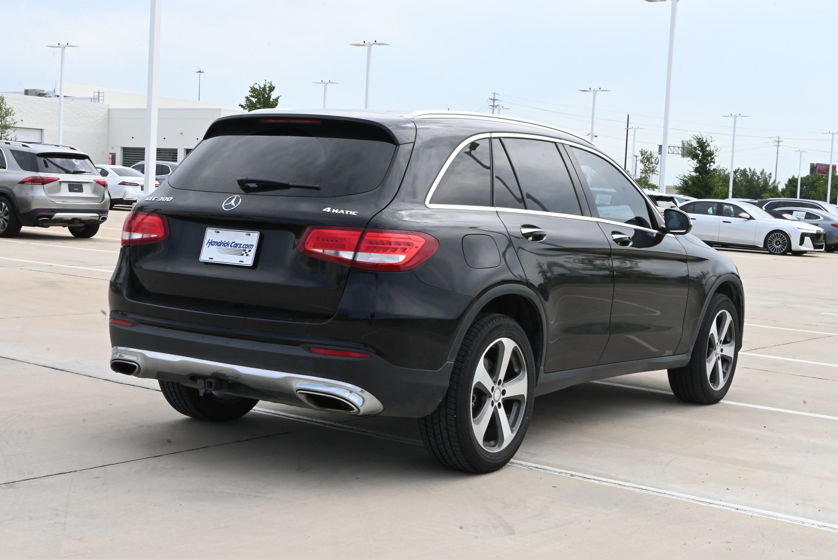 Used 2016 Mercedes-Benz GLC 300 4MATIC image 9