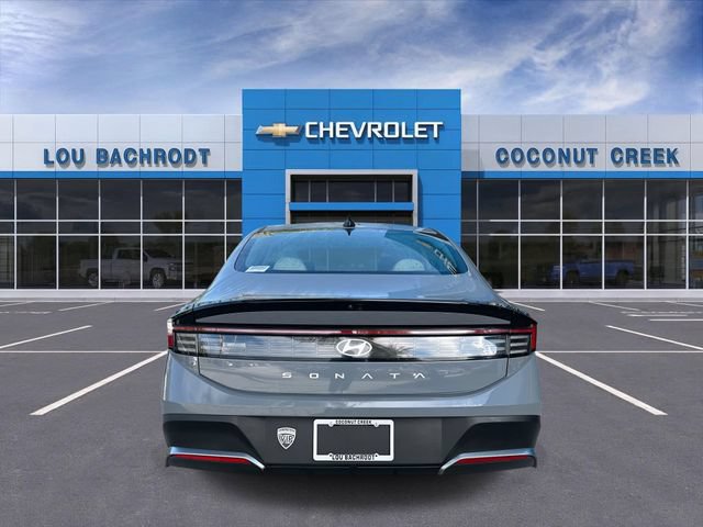 Used 2025 Hyundai Sonata SE FWD image 7