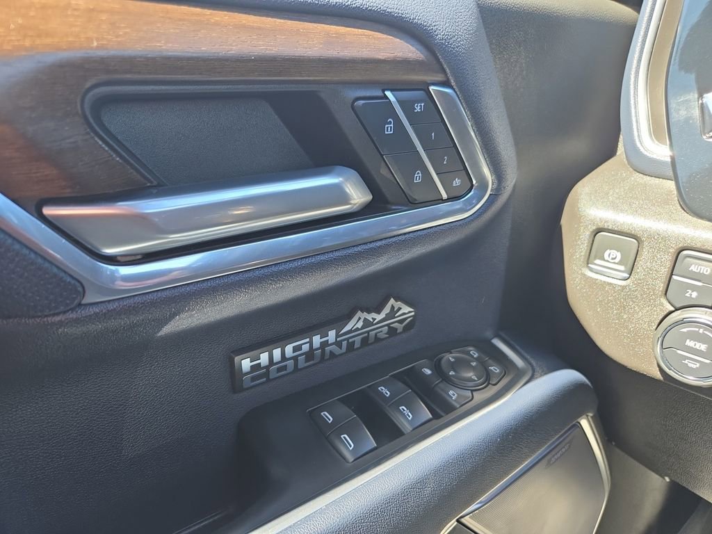 Used 2024 Chevrolet Silverado 1500 High Country w/ High Country Premium Package image 22