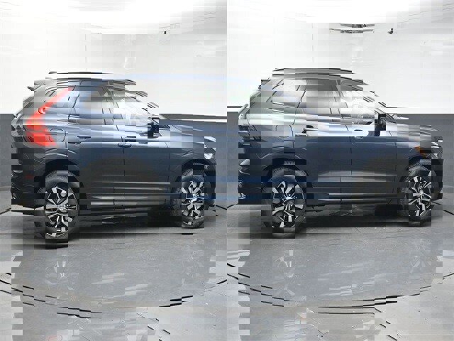New 2025 Volvo XC60 B5 Core image 8
