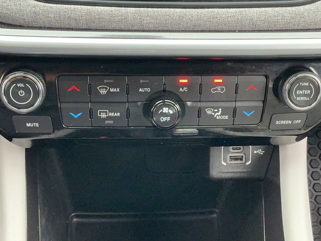 Used 2022 Jeep Compass Latitude w/ Convenience Group image 28