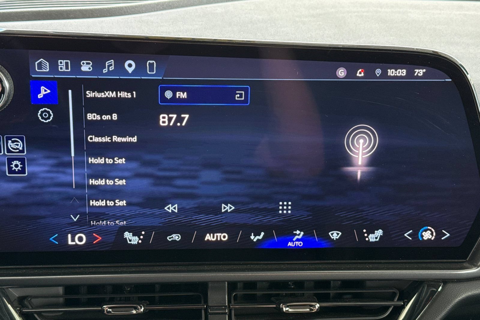 Used 2024 Chevrolet Equinox EV RS AWD/4WD image 28
