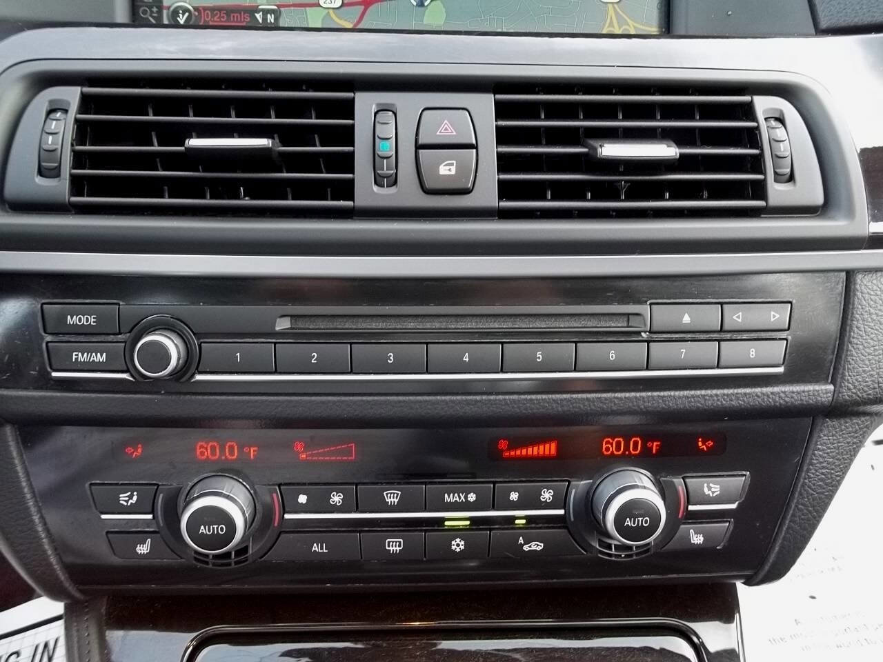 Used 2012 BMW 535i xDrive Sedan image 23