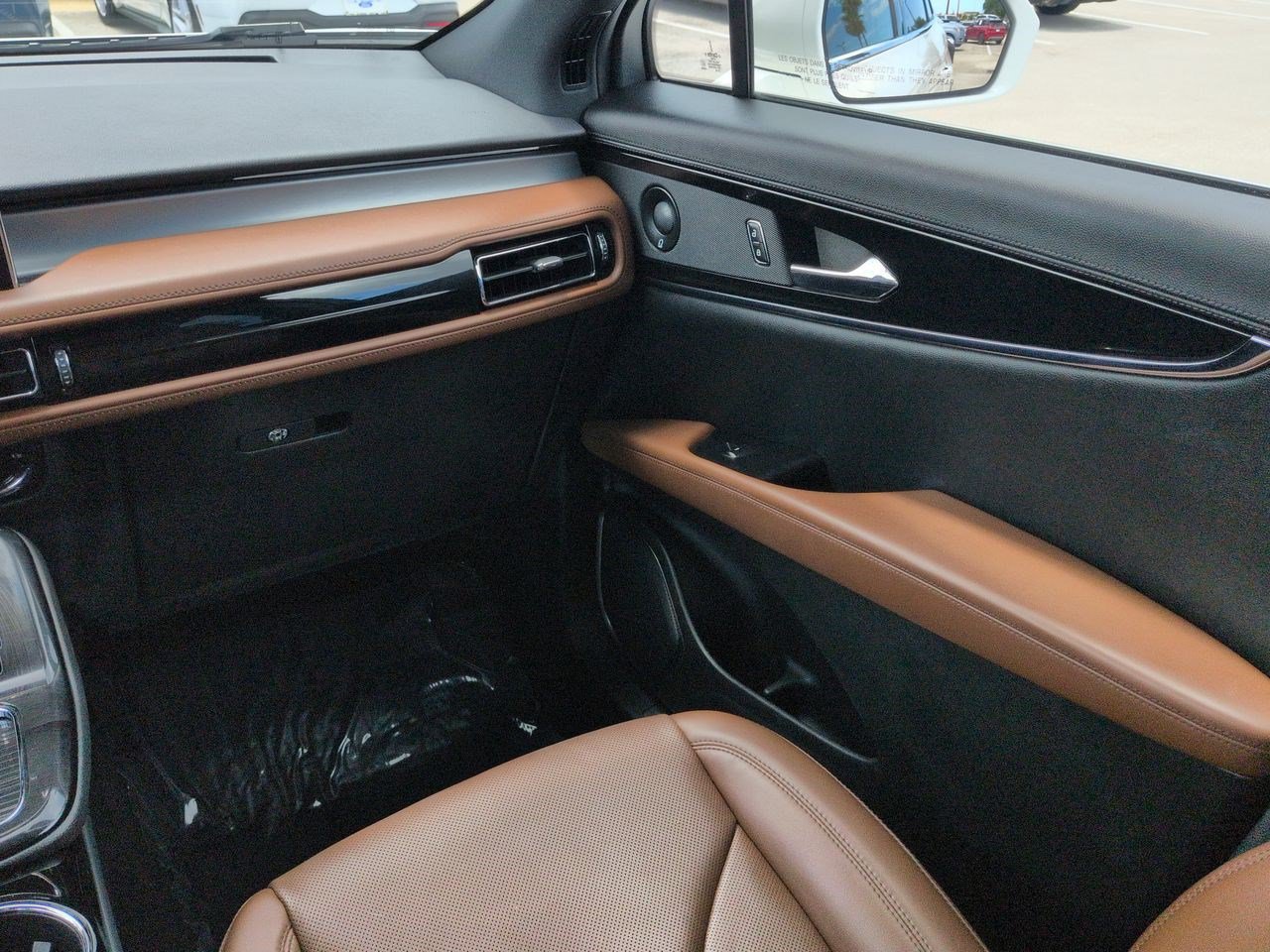 Certified 2023 Lincoln Nautilus Reserve AWD/4WD image 18