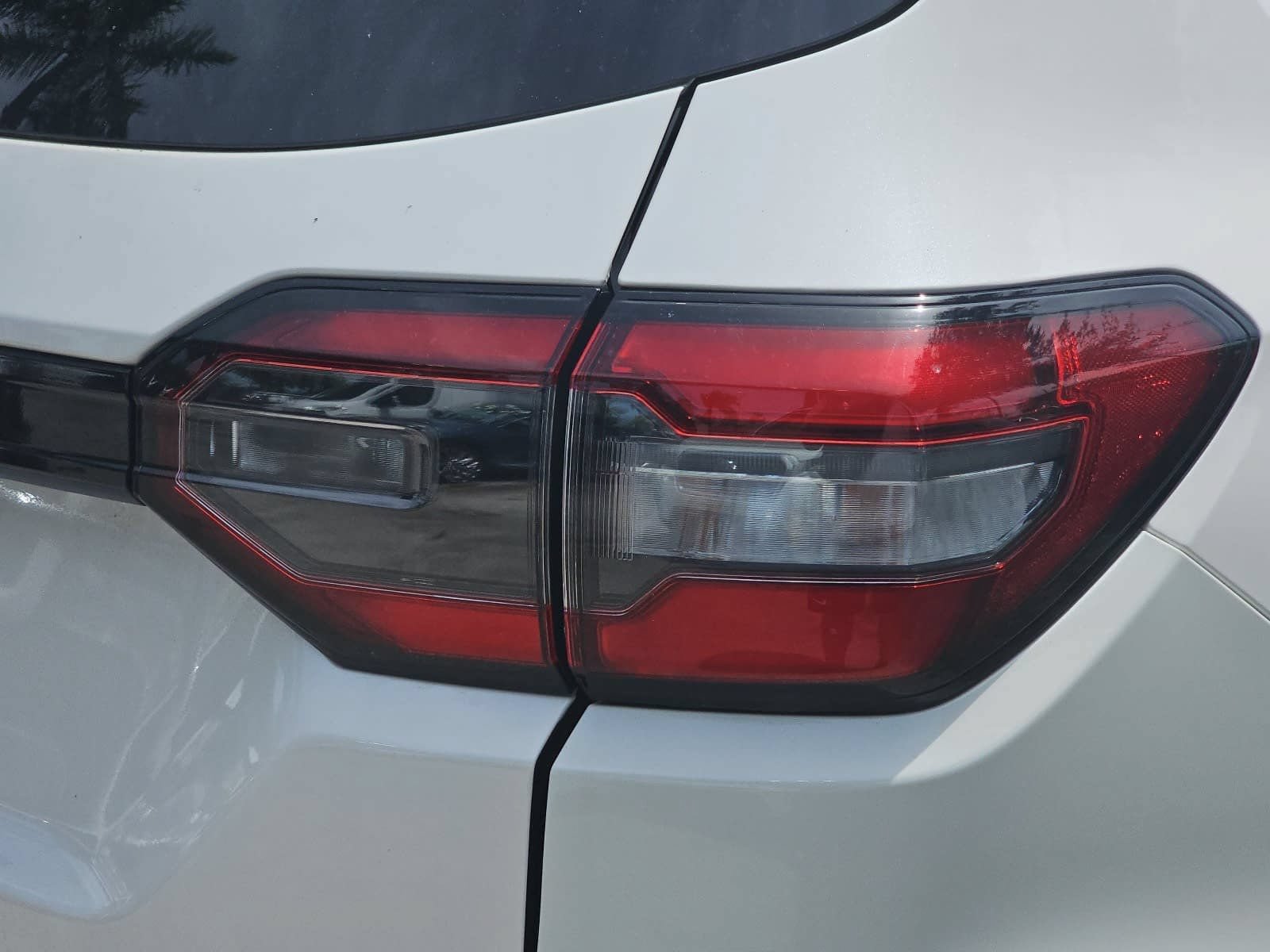 Used 2025 Honda Pilot Touring image 28