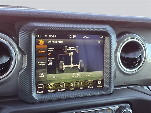 Used 2023 Jeep Wrangler Sahara w/ Cold Weather Group image 31