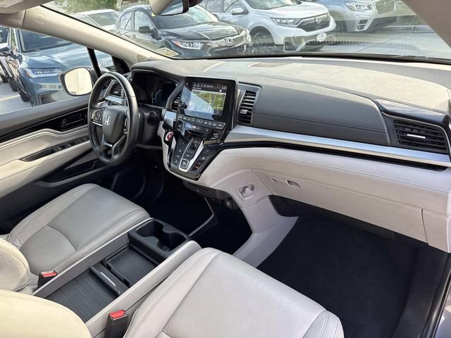 Used 2024 Honda Odyssey Touring image 12