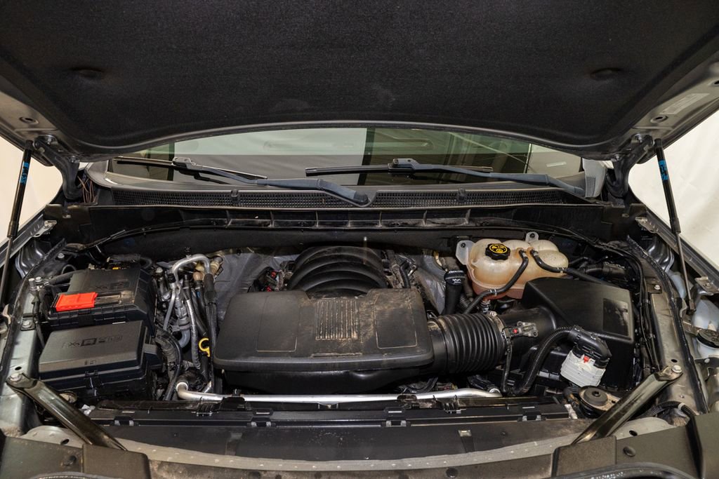 Used 2022 GMC Yukon SLT w/ SLT Luxury Package AWD/4WD image 24