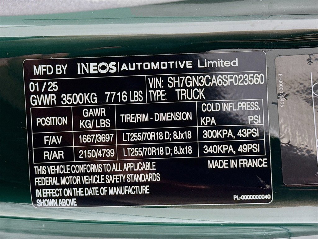 Used 2025 INEOS Grenadier Fieldmaster Edition image 29