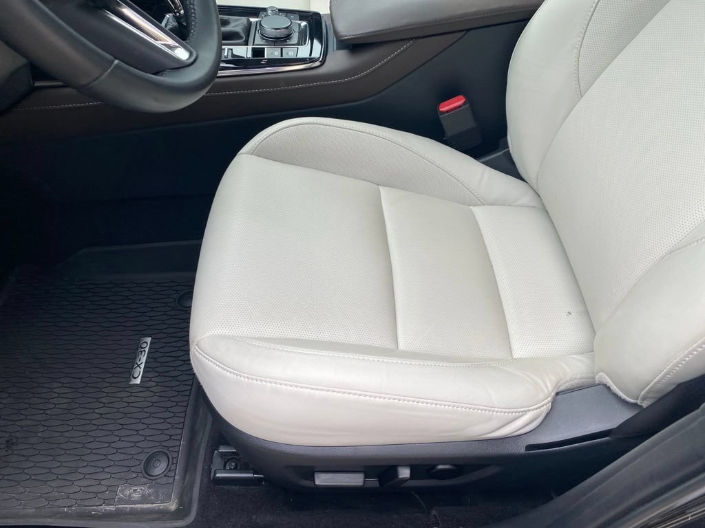 Certified 2025 MAZDA CX-30 AWD 2.5 S w/ Premium Package image 17