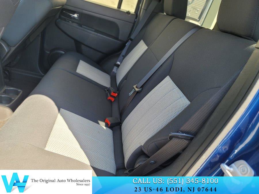 Used 2010 Jeep Liberty Sport w/ Popular Equipment Group AWD/4WD image 12