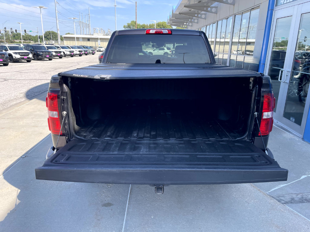 Used 2014 GMC Sierra 1500 SLT w/ SLT Crew Cab Value Package AWD/4WD image 9
